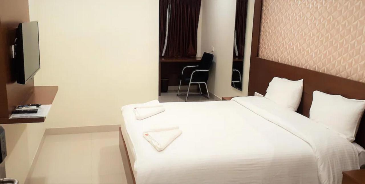 A And M Rooms And Residences 钦奈 外观 照片